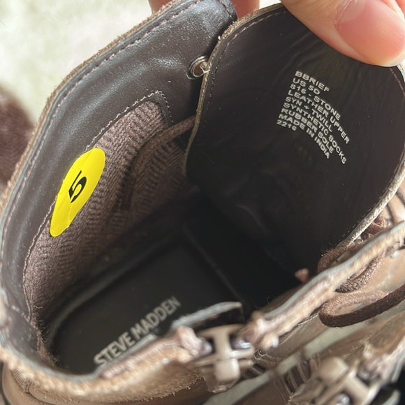 Genuine Leather STEVE MADDEN BOOTS - Picture 5 of 5